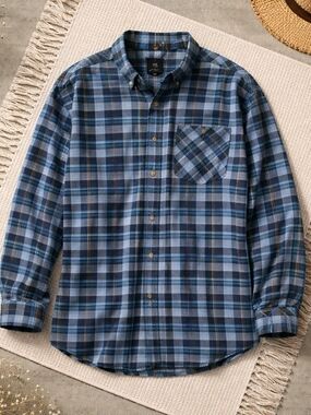 Noble Outfitters Men's XL Blue Plaid Flannel Shirt - Comfort & Style 100% cotton